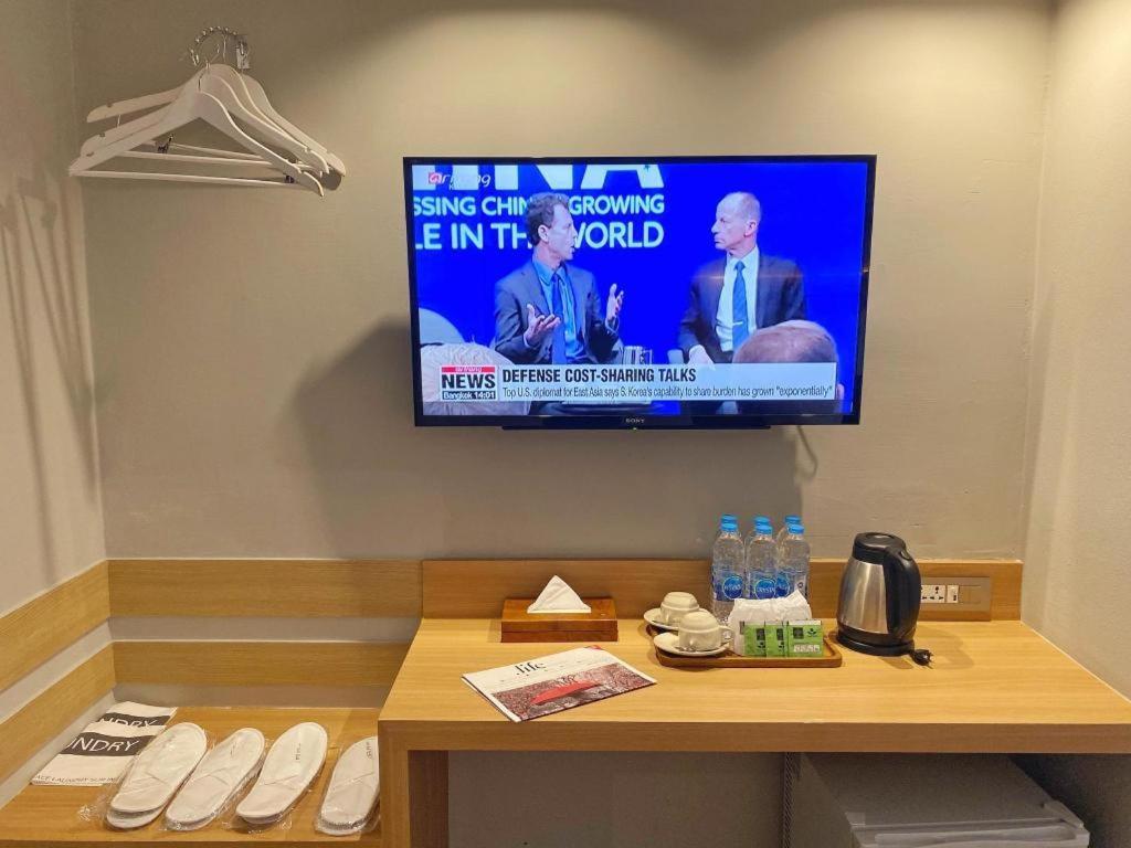 더 쓰리 핫 야이 핫야이 외부 사진